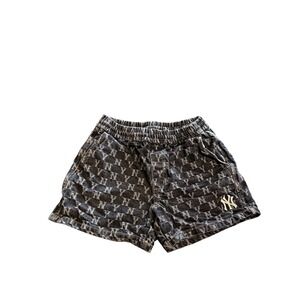MLB New York Yankees Monogram Denim Shorts Black Washed Elastic Waist 31STC1031